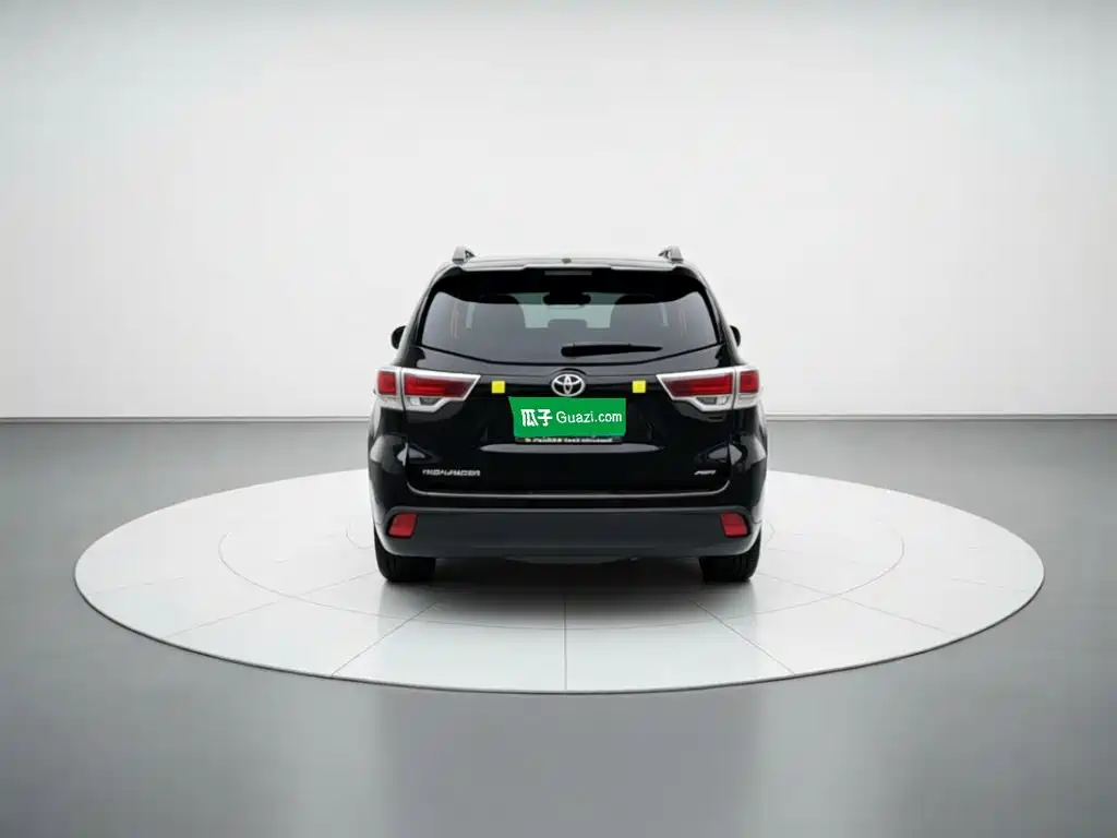 Toyota Highlander — миниатюра 5