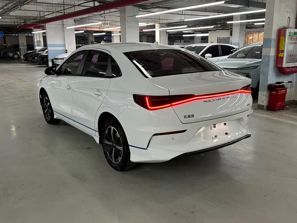BYD e3 — миниатюра 4