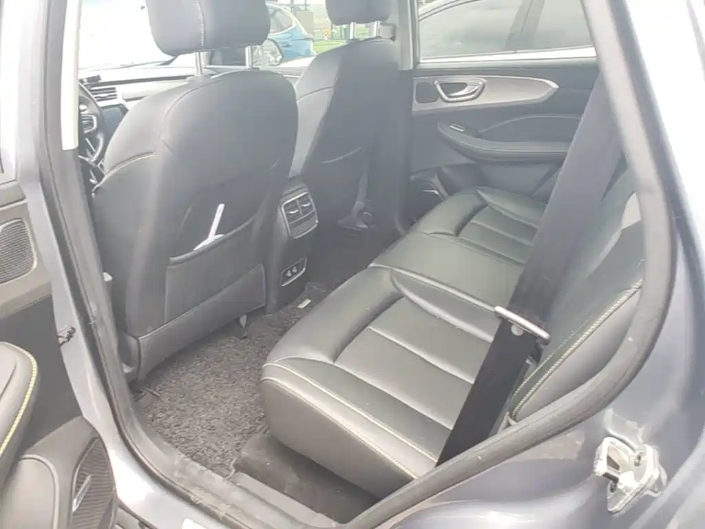 Roewe RX5 New Energy — миниатюра 17