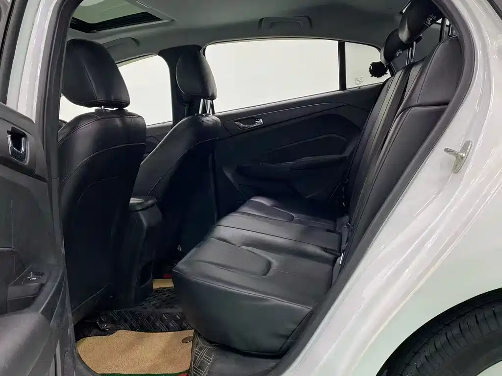 Chery Arrizo 5 — миниатюра 5