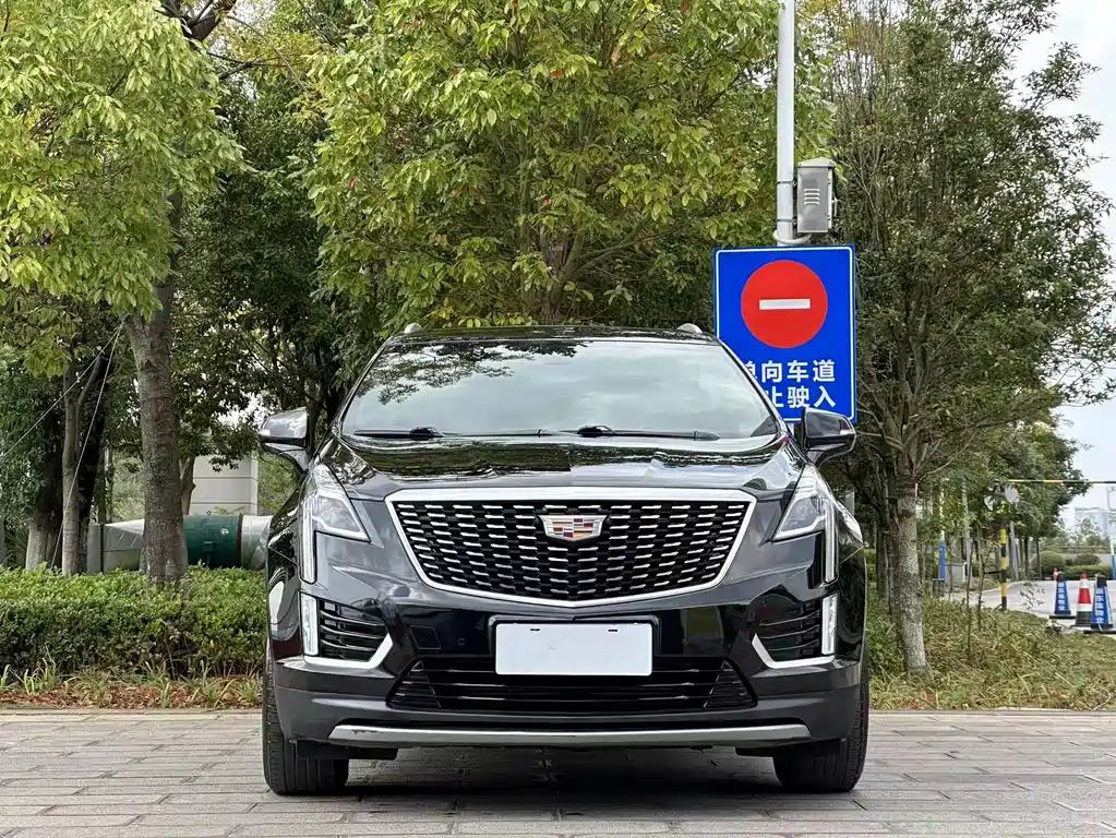 Cadillac XT5 — миниатюра 2