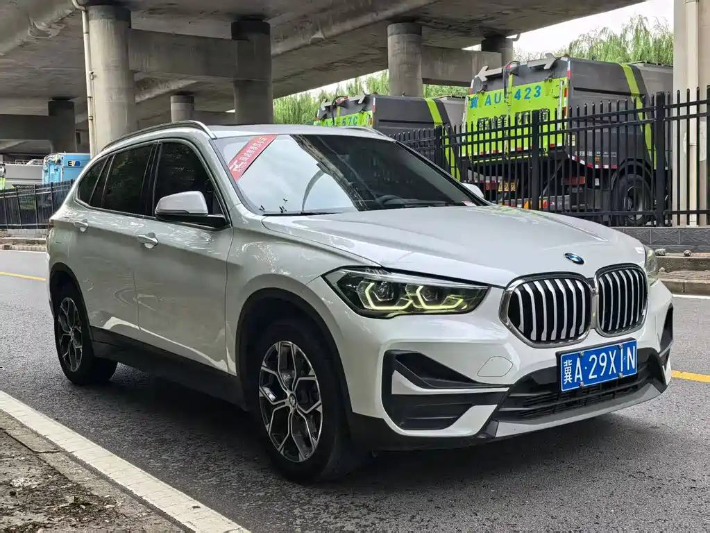 BMW X1 2021 sDrive25Li Lead