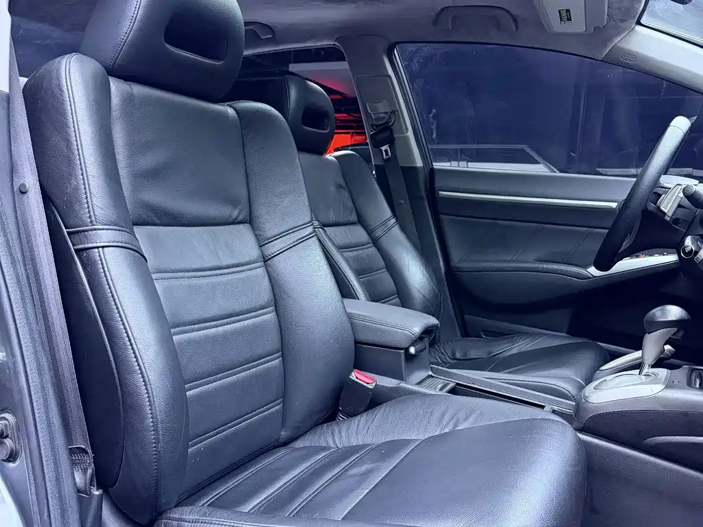 Honda Civic — миниатюра 11