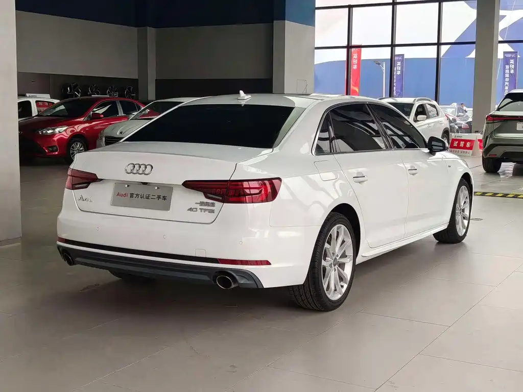 Audi A4L — миниатюра 5