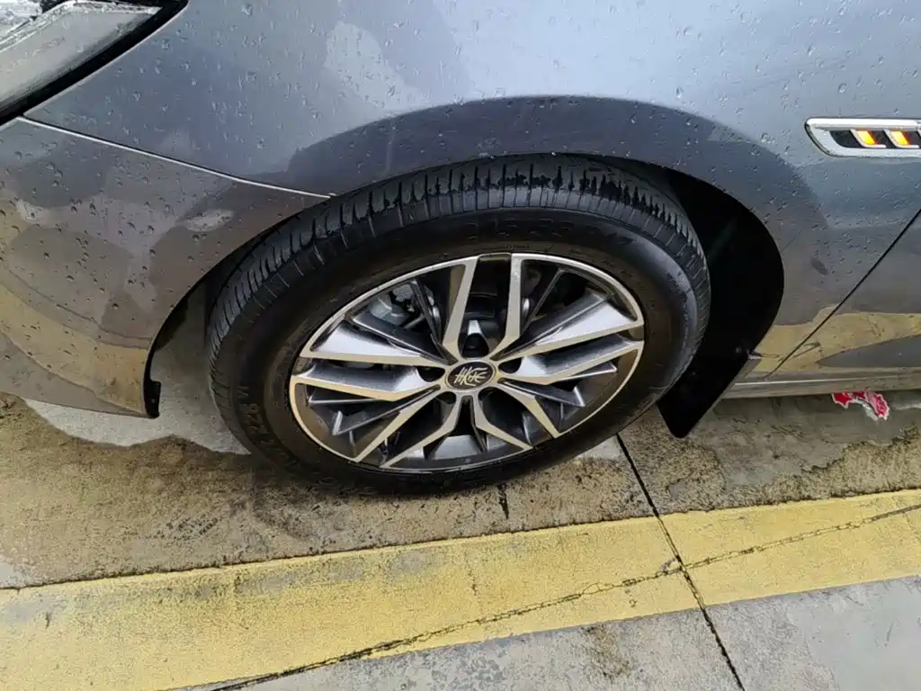 BYD Qin PLUS — миниатюра 23