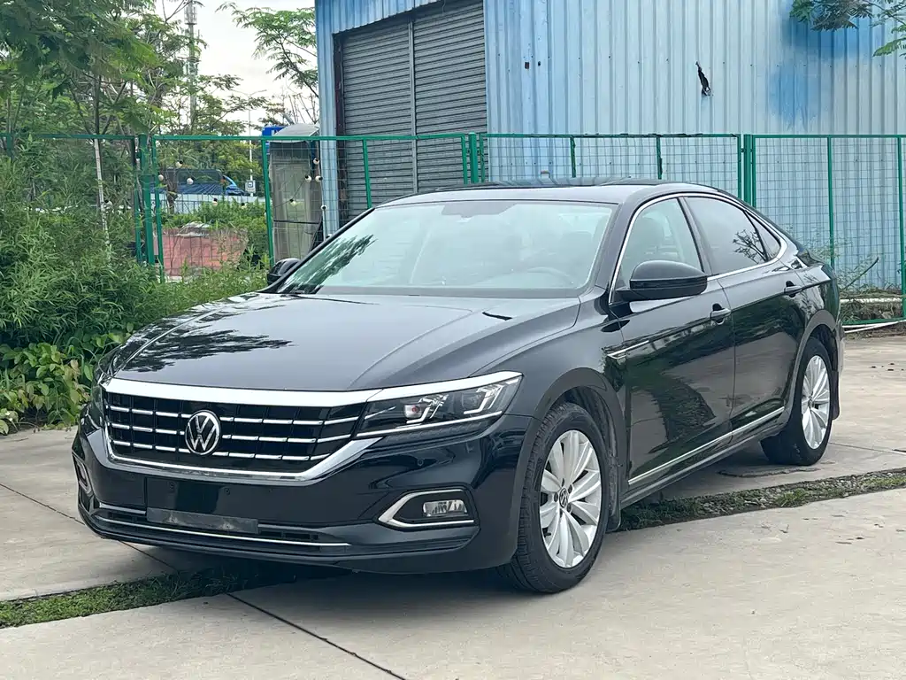 Volkswagen Passat 2021