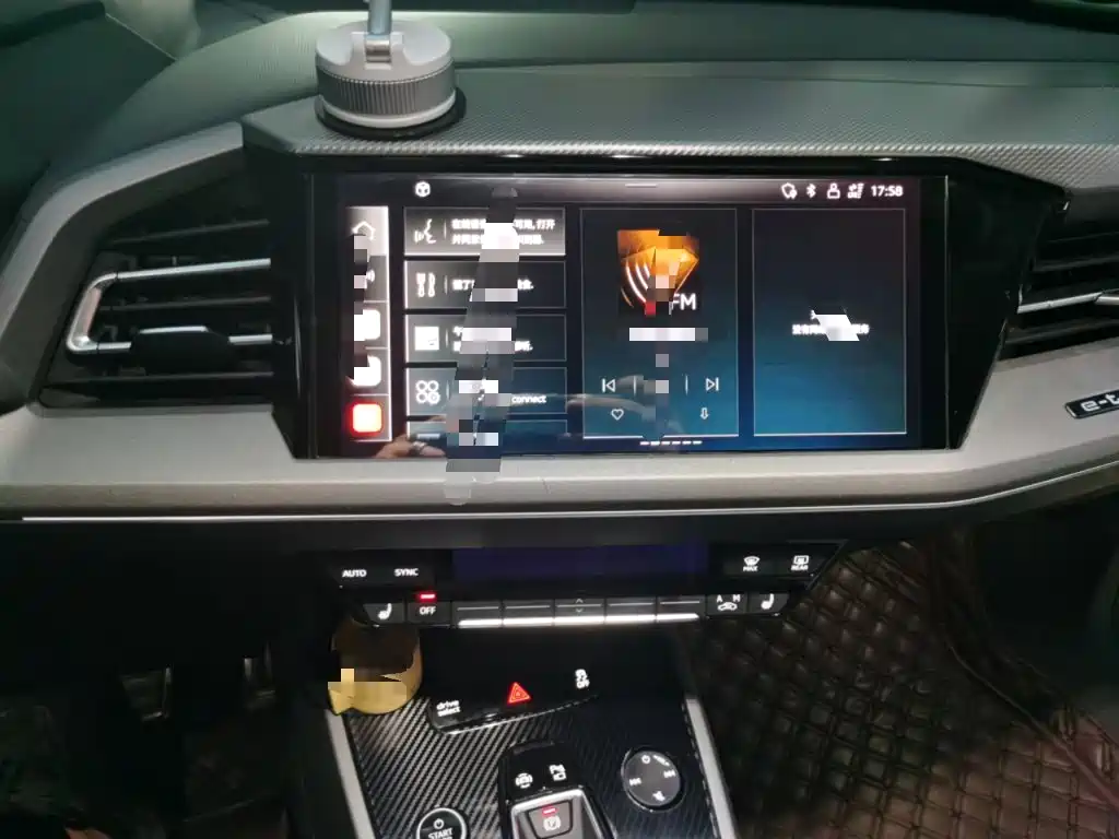 Audi Q5 e-tron — миниатюра 9