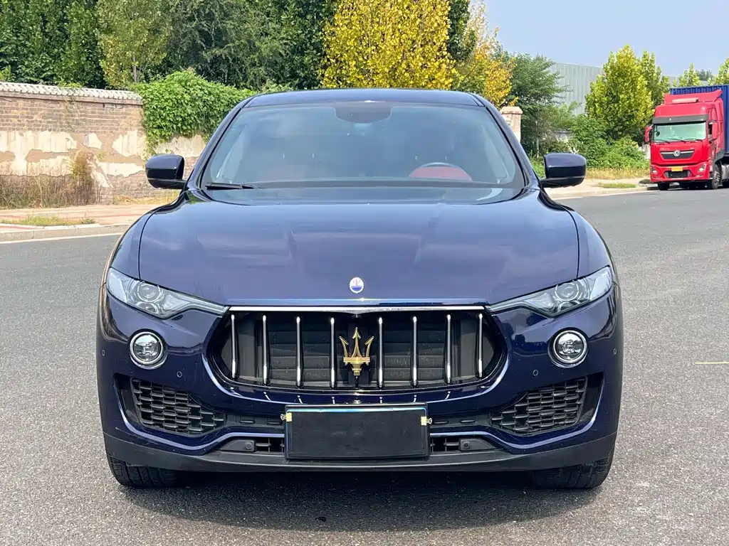 Maserati Levante — миниатюра 2