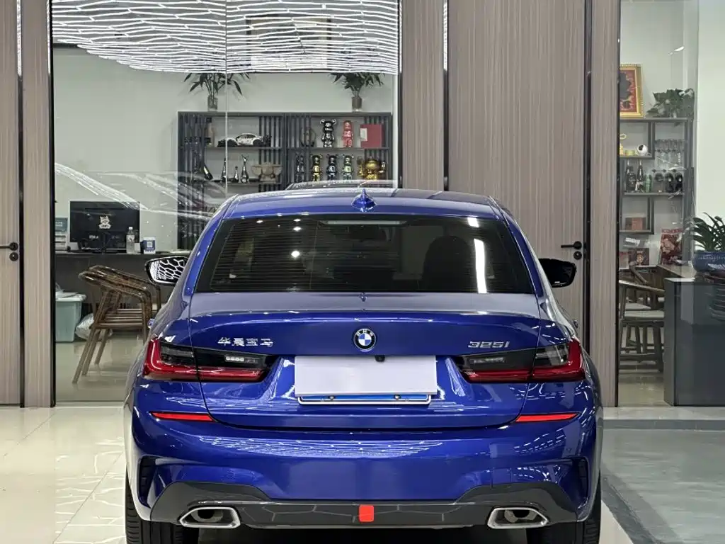 BMW 3 Series — миниатюра 8