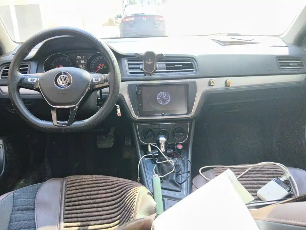 Volkswagen Lavida — миниатюра 5