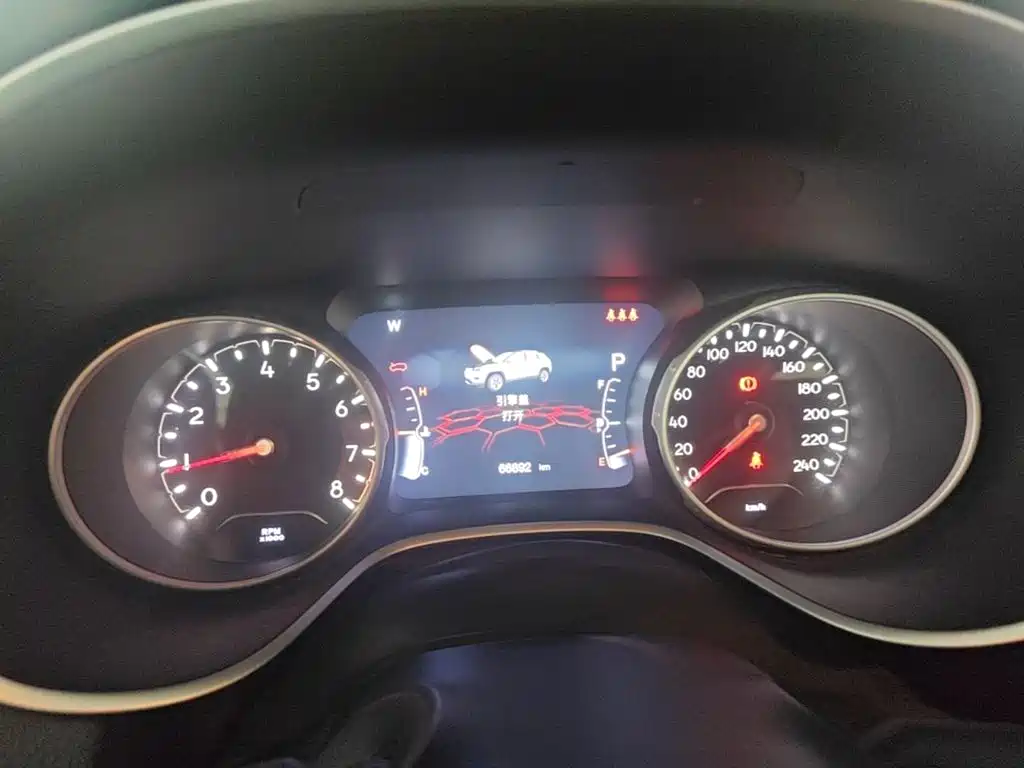 Jeep Compass — миниатюра 15