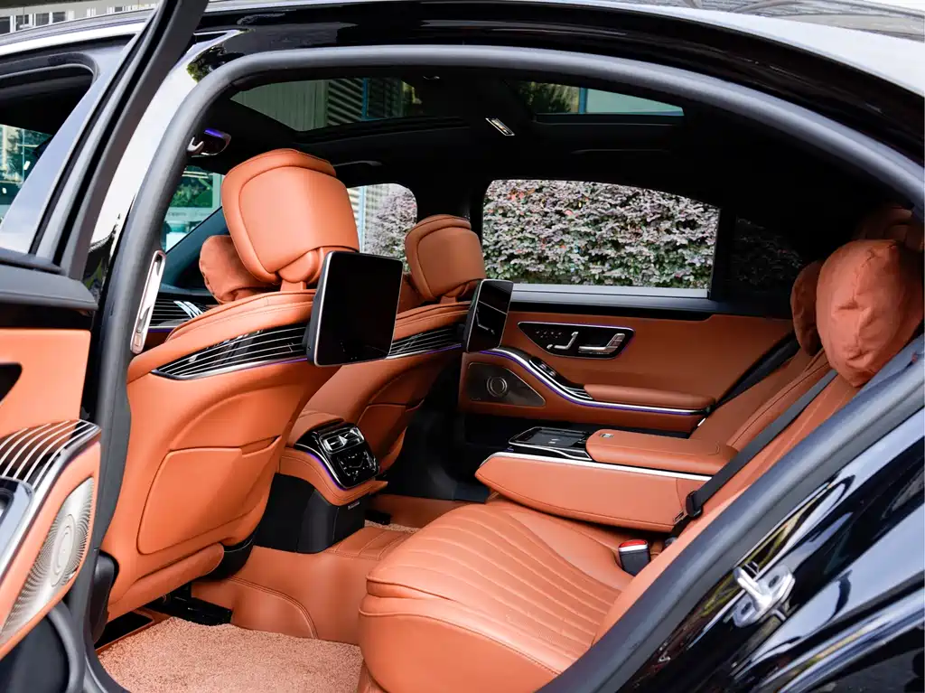 Mercedes-Benz S-Class — миниатюра 12