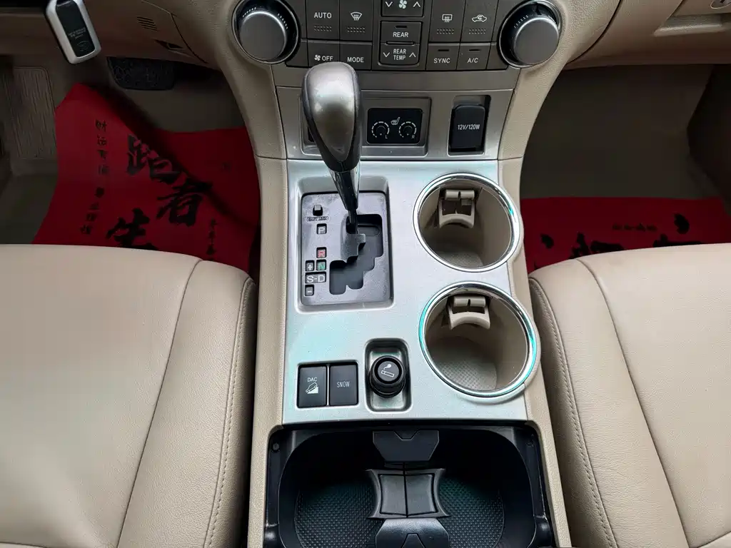 Toyota Highlander — миниатюра 13