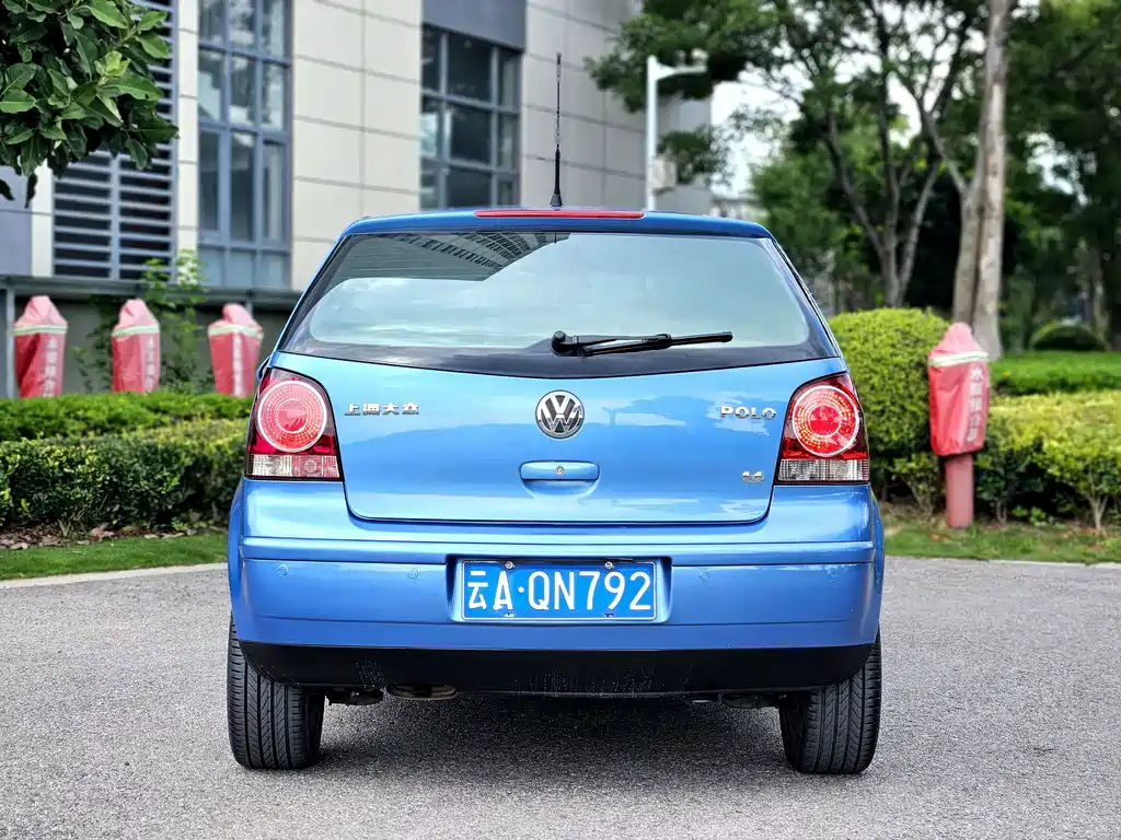 Volkswagen Polo 2007 1.4L AT