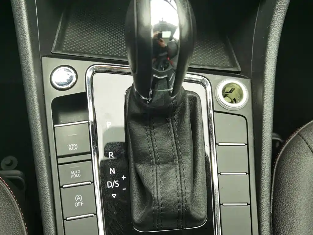 Volkswagen Bora — миниатюра 13