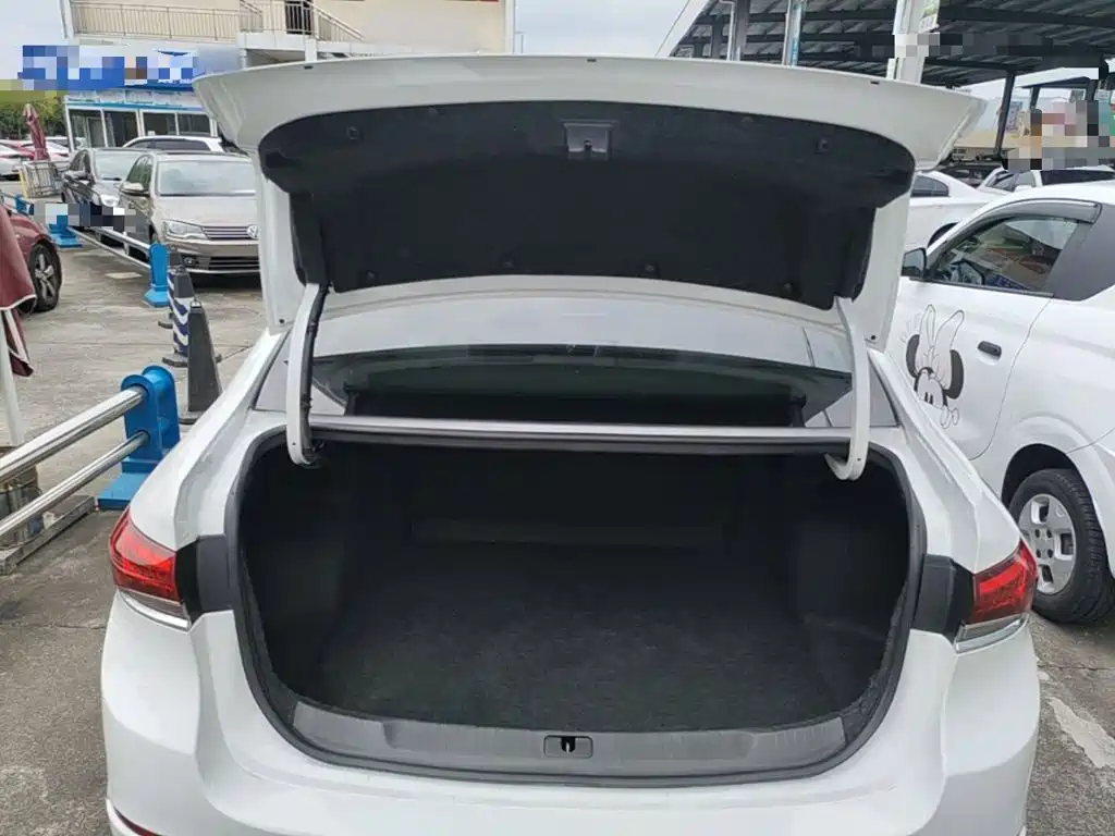 Buick Excelle — миниатюра 19