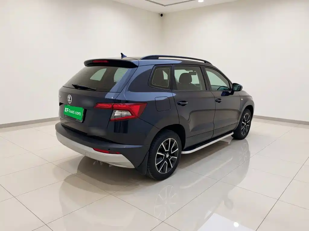 Skoda Karoq — миниатюра 6