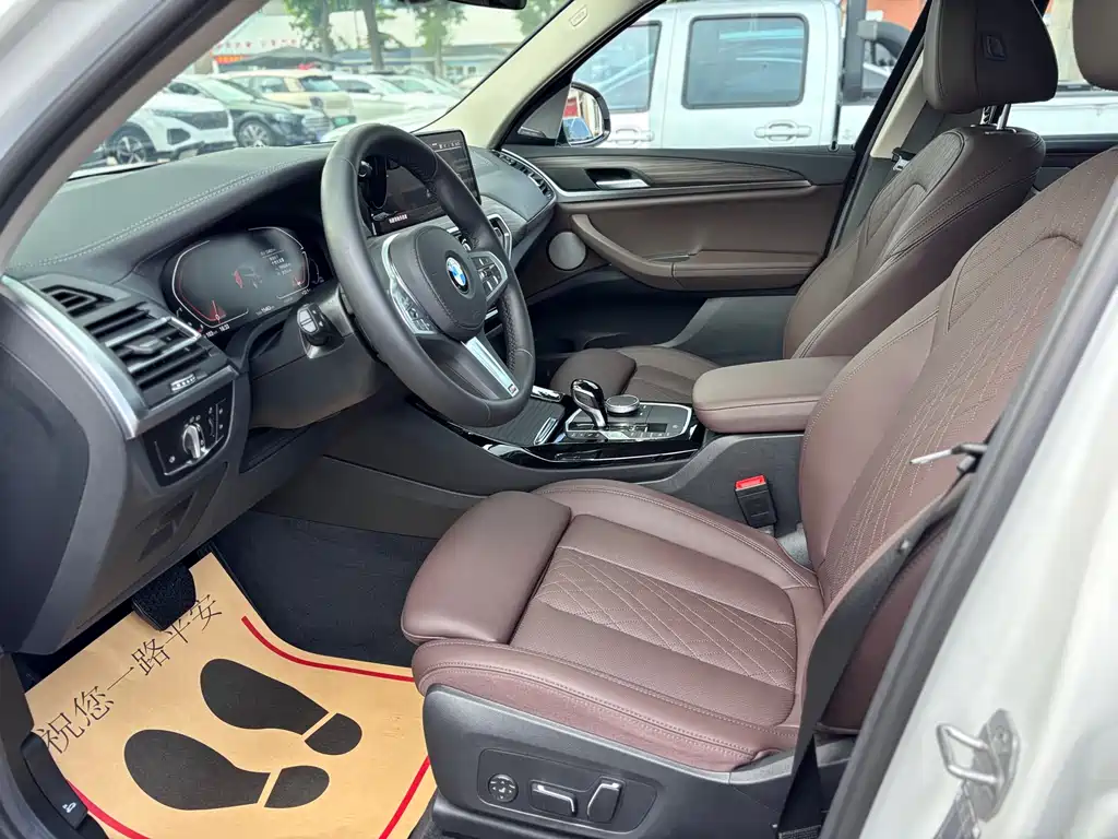 BMW X3 2023 xDrive30i Lead M