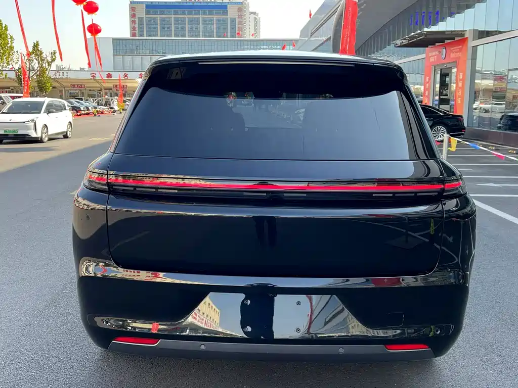 Li Auto Li L8 — миниатюра 5