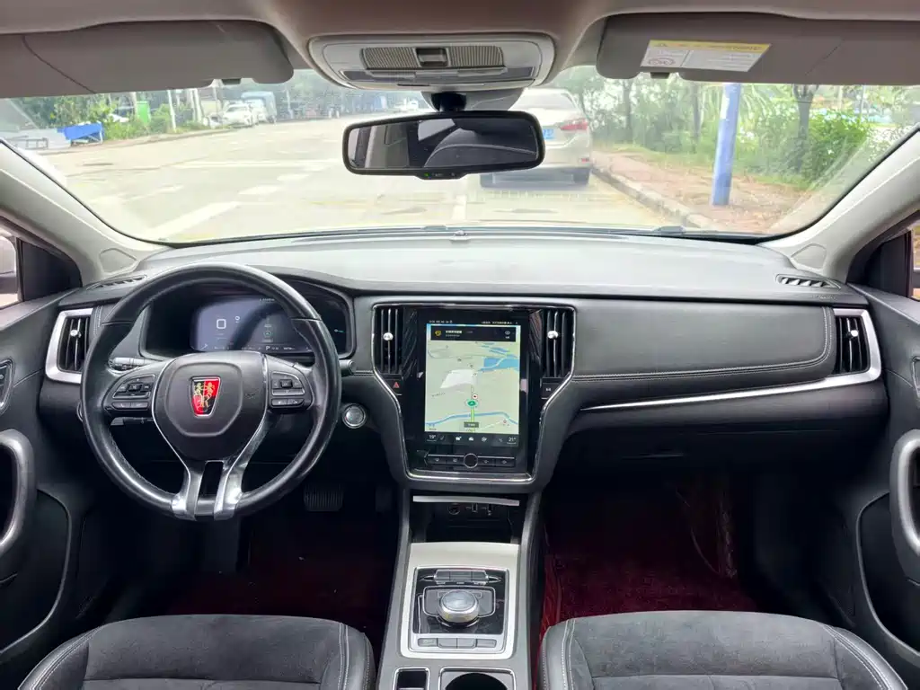 Roewe i6 New Energy - фото 10