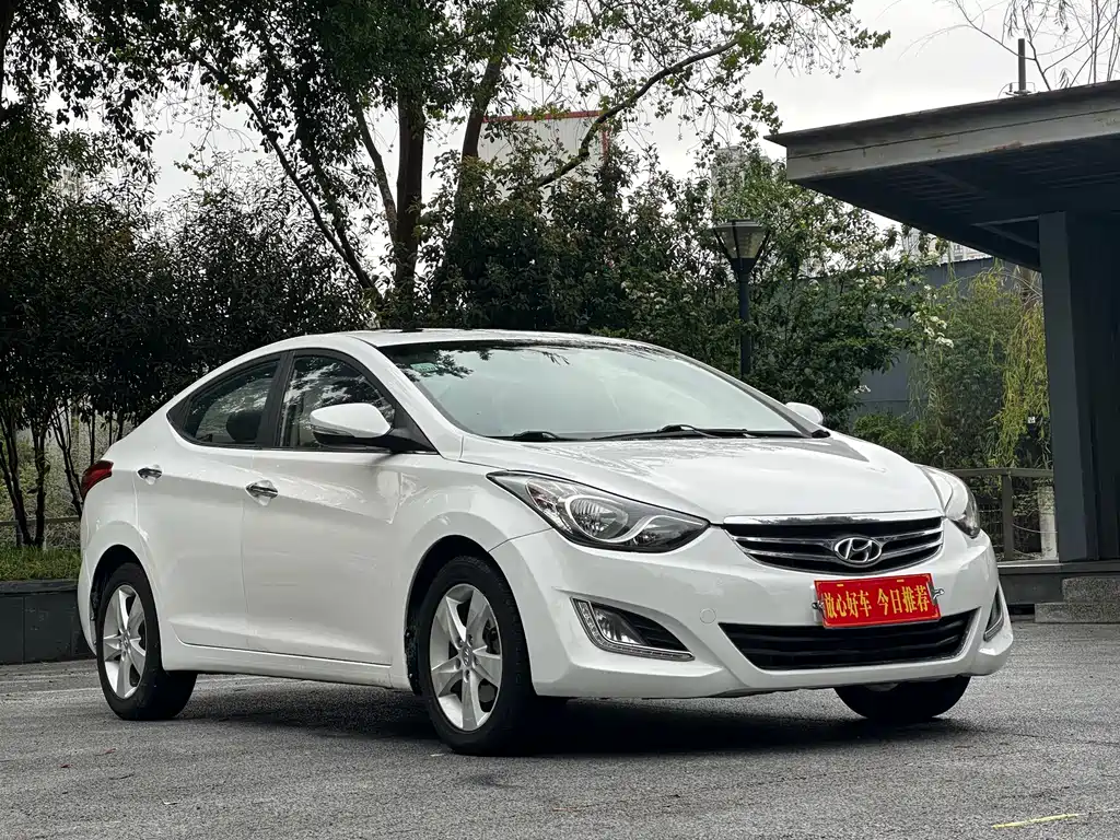 Hyundai Elantra Langdong 2014