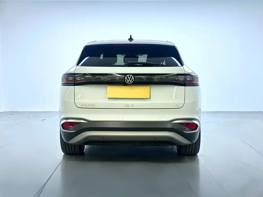 VOLKSWAGEN ID.4 X