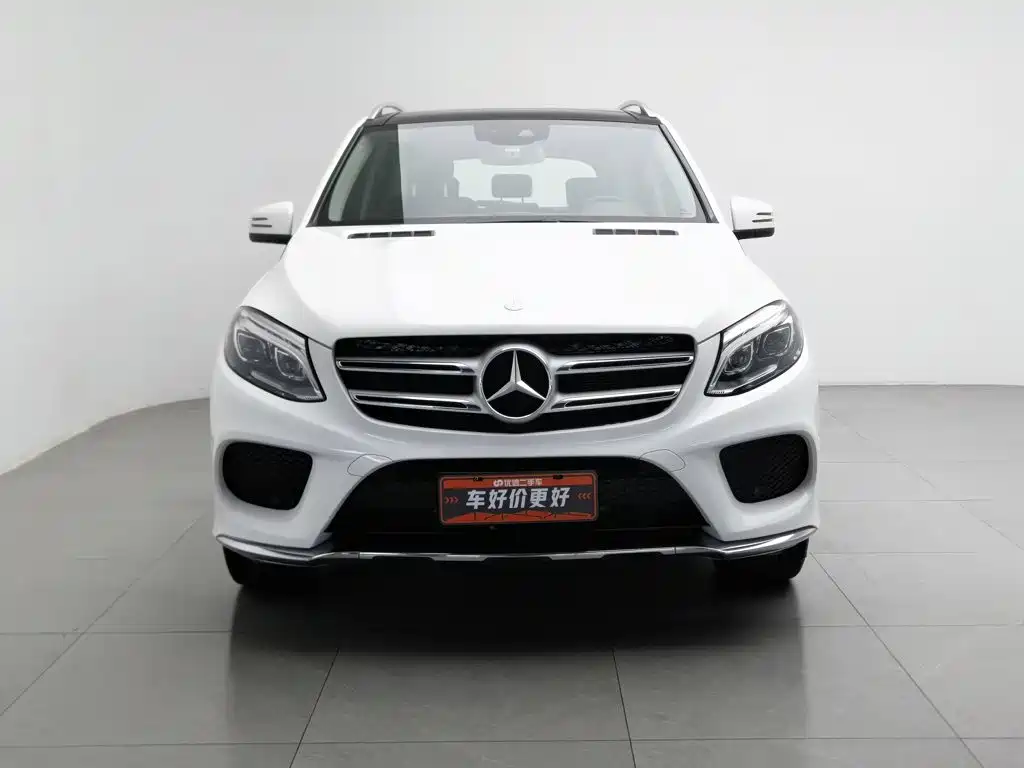 Mercedes-Benz GLE (Import) — миниатюра 3