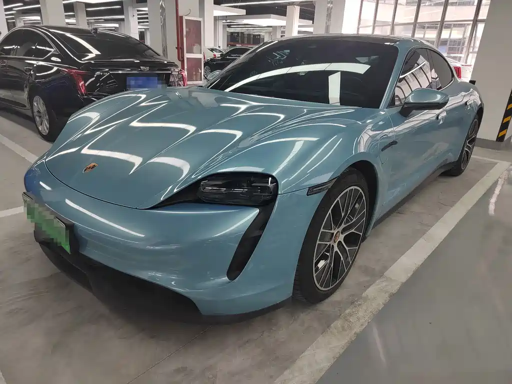 Porsche Taycan — миниатюра 2