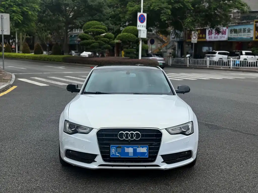 Audi A5 (Import) Coupe 45 TFSI, фото 2
