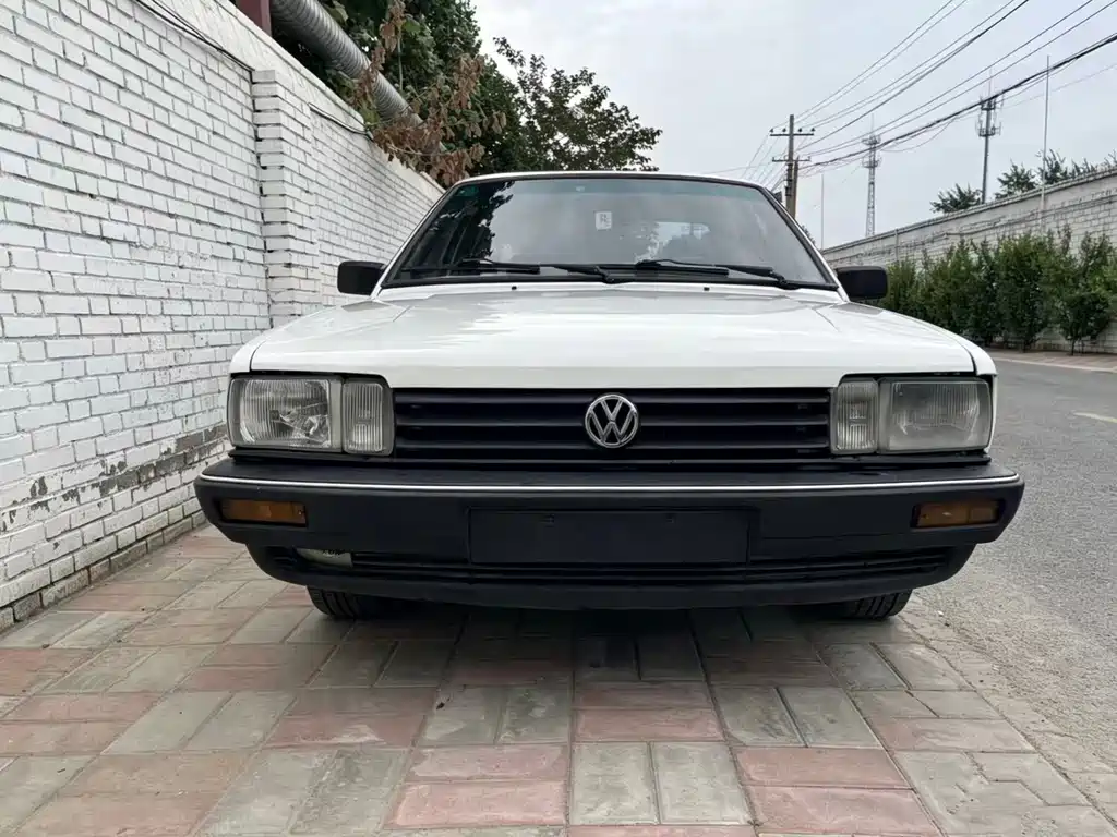 Volkswagen Santana 08 1.8 MT