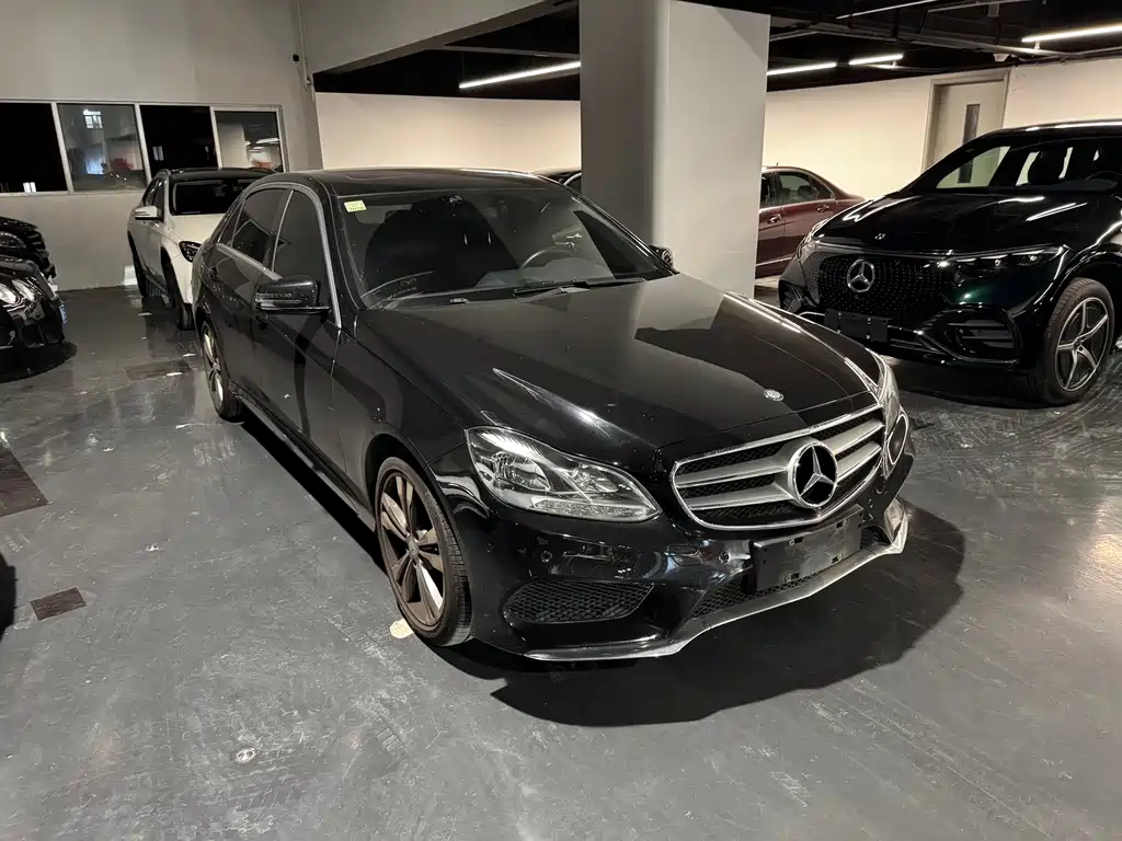 Mercedes-Benz E-Class — миниатюра 3