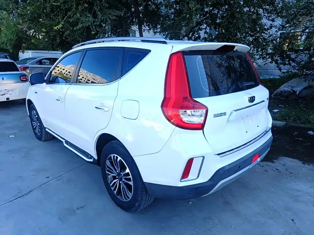Geely Vision X6 — миниатюра 5