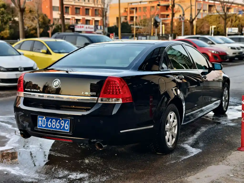 Buick Park Avenue — миниатюра 6