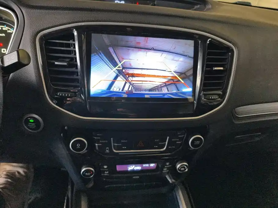 Geely Vision X6 — миниатюра 13