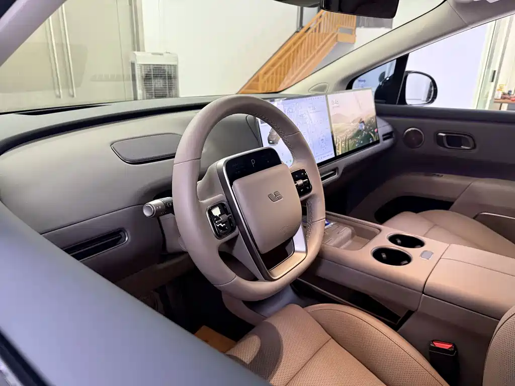 Li Auto Li i8 — миниатюра 10