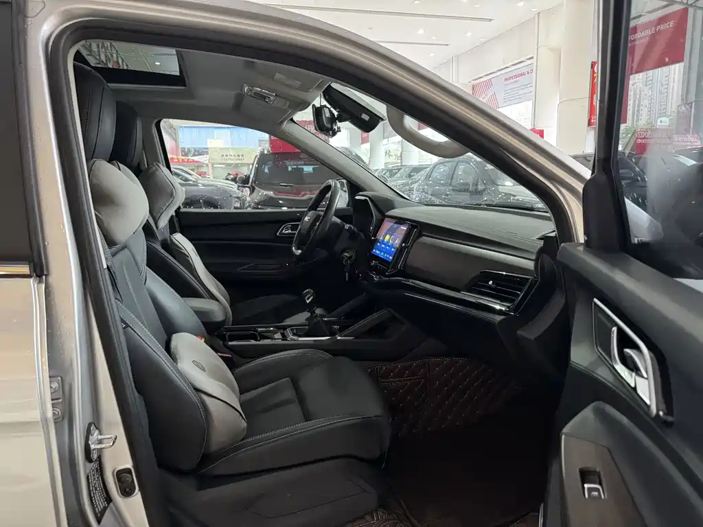 JMC Yusheng S350 — миниатюра 7