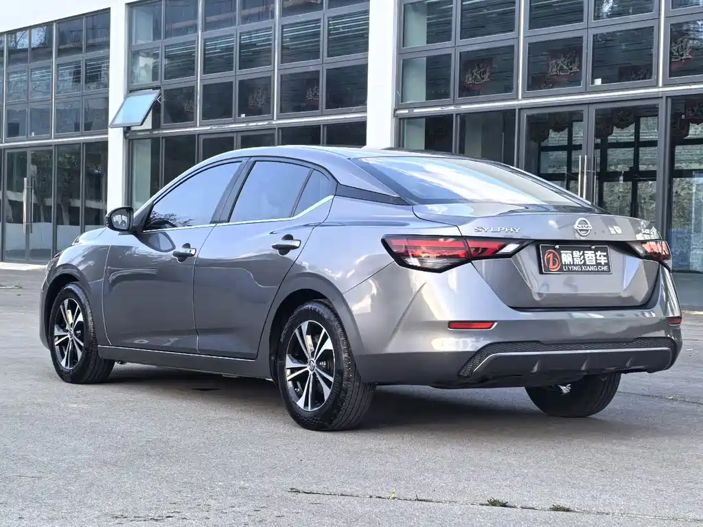 Nissan Sylphy — миниатюра 6