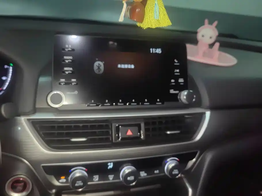 Honda Accord — миниатюра 13
