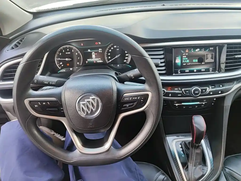 Buick Excelle — миниатюра 10