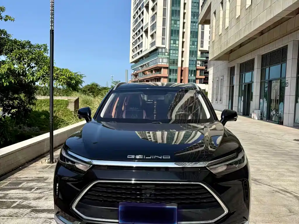 Купить BAIC X7