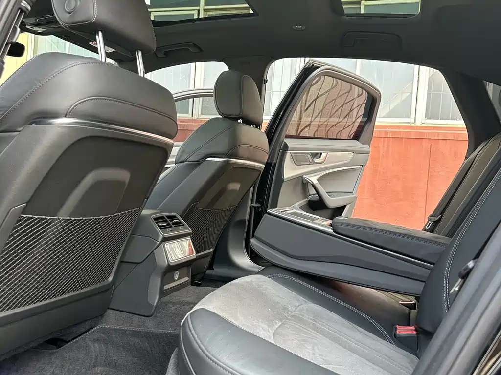 Audi A6L — миниатюра 9