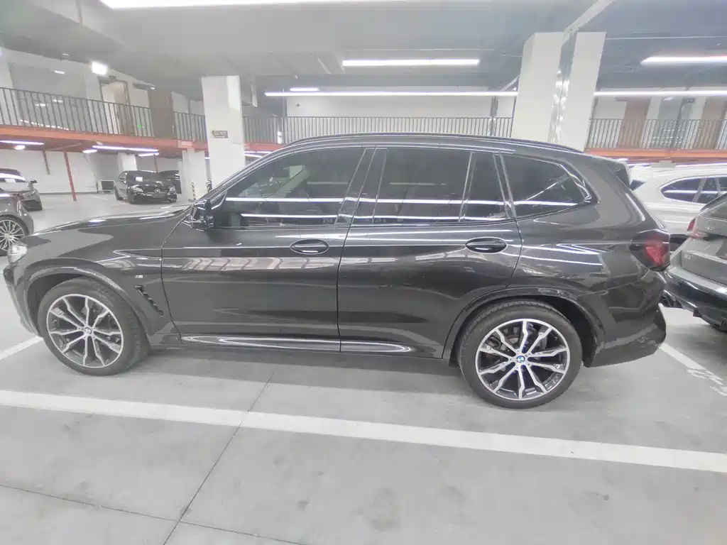 BMW X3 — миниатюра 15