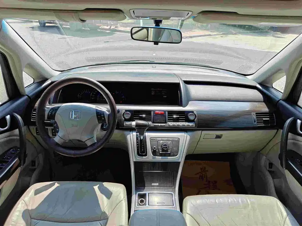 Honda Elysion — миниатюра 6