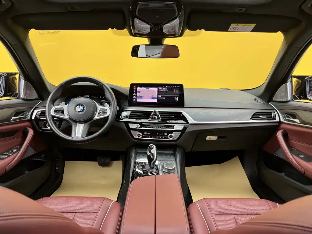 BMW 5 Series — миниатюра 34
