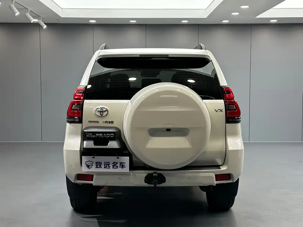 Toyota Land Cruiser Prado 2018 3.5L AT VX NAVI