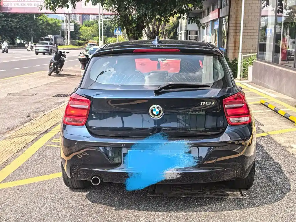 BMW 1 Series (Import) — миниатюра 3