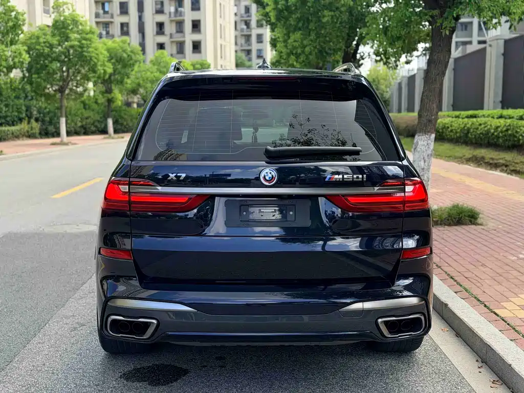 BMW X7 — миниатюра 17