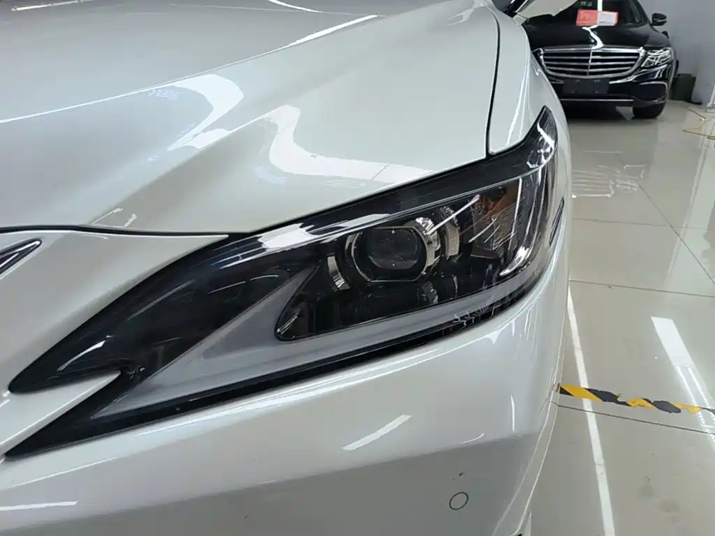 Lexus ES — миниатюра 24