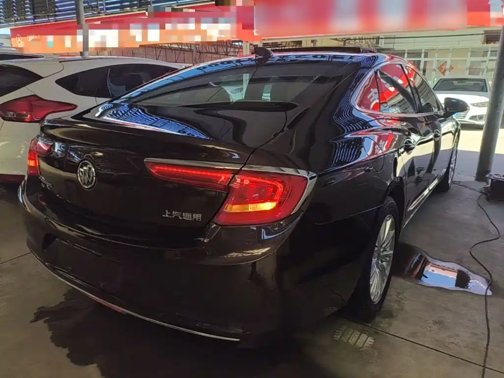 Buick LaCrosse — миниатюра 7