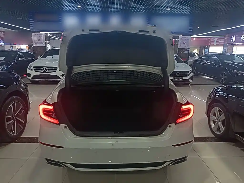Honda Accord — миниатюра 19